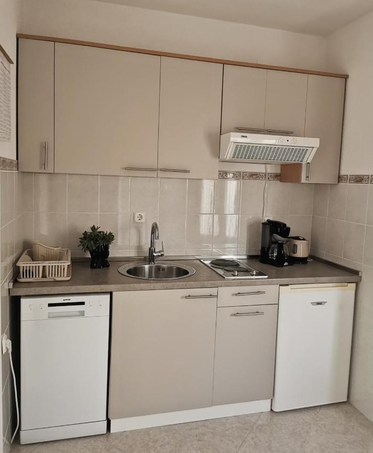 Apartments Nice View Krk Town Luaran gambar